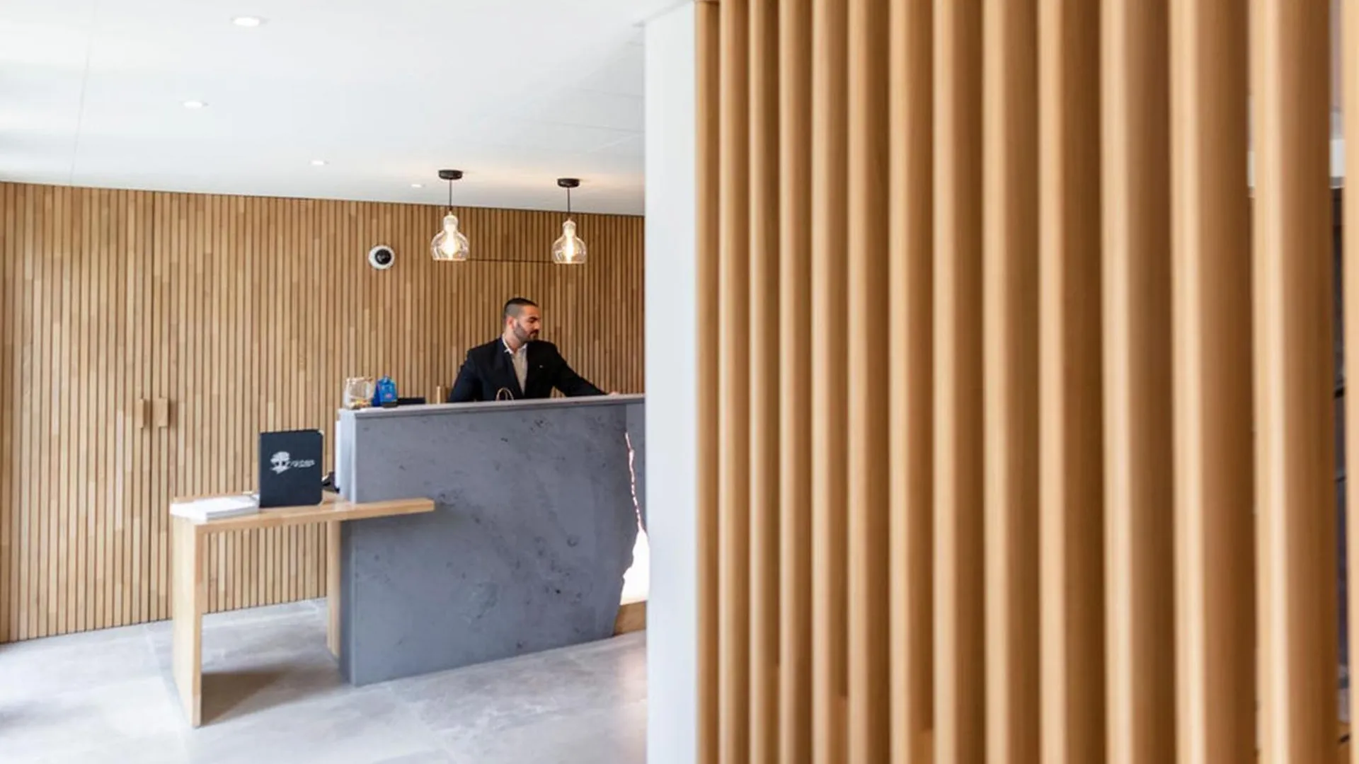 Hotel & Restaurant Origines Par Adrien Descouls - Teritoria Le Broc