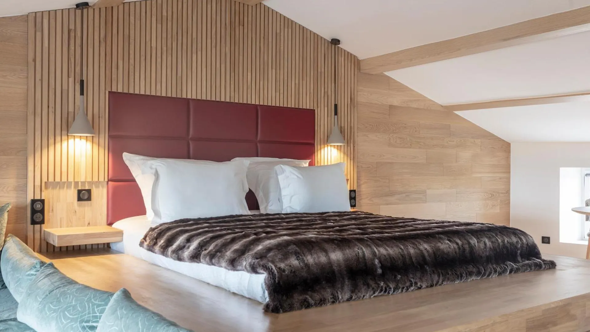Hotel & Restaurant Origines Par Adrien Descouls - Teritoria Le Broc   Le Broc (Puy-de-Dome)