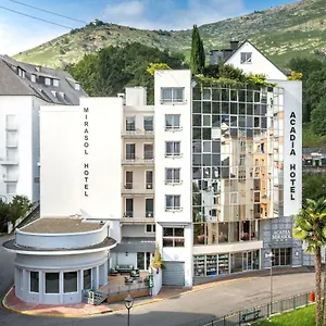 Acadia Hotel Lourdes